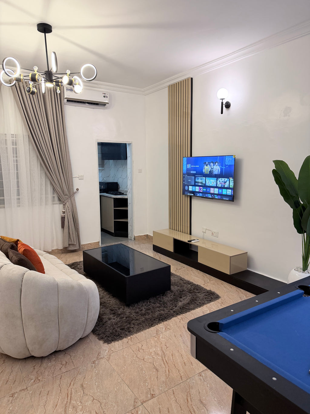 1-Bedroom Apartment with Snooker Table – Wuye