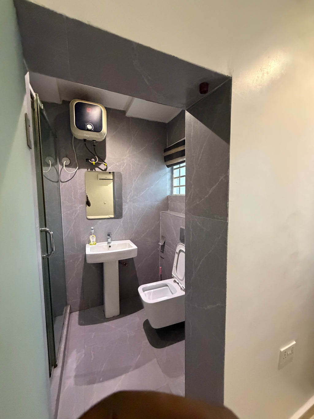 Modern 2-Bedroom Apartment – Wuye, Abuja