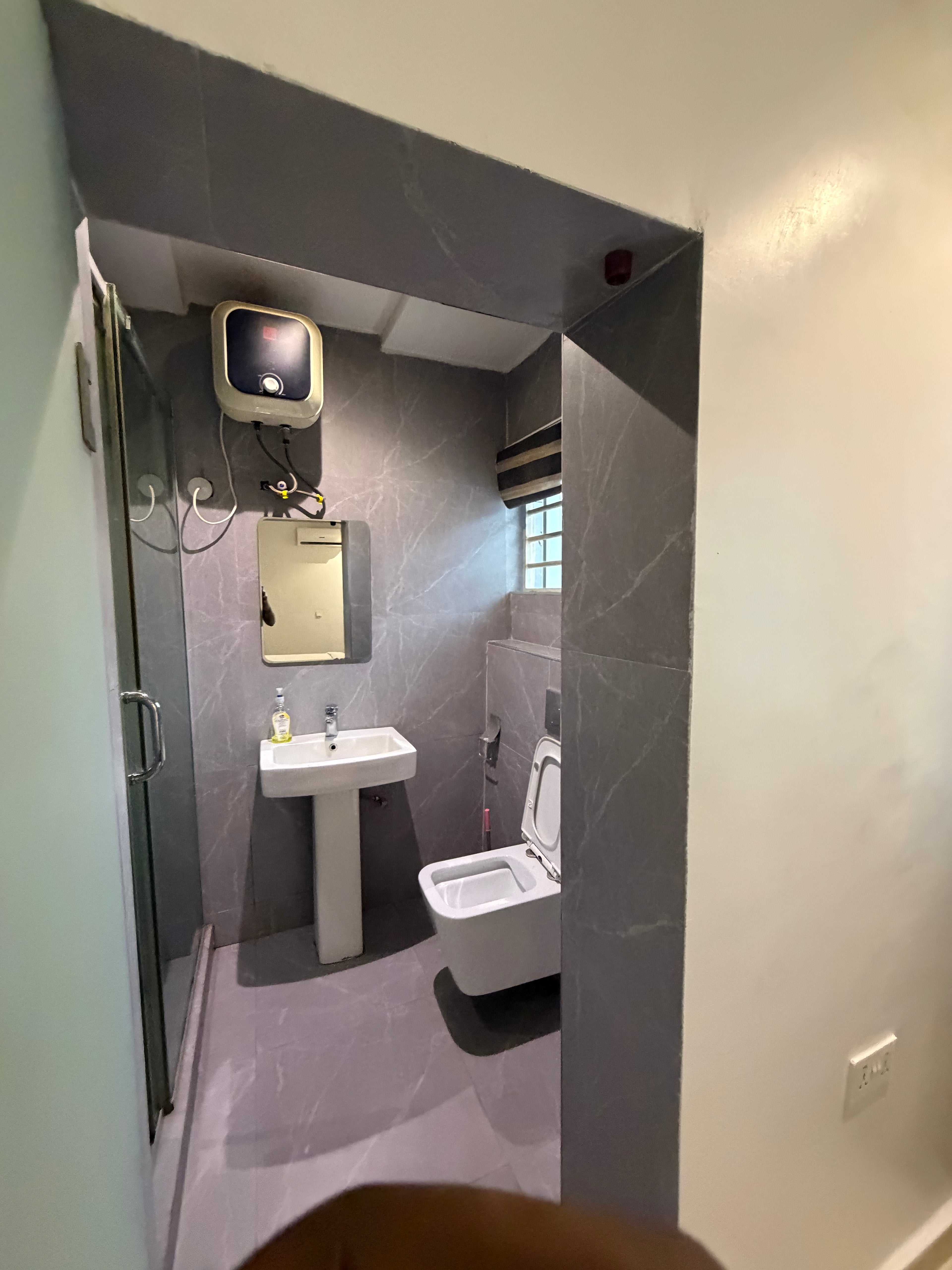 Modern 2-Bedroom Apartment – Wuye, Abuja
