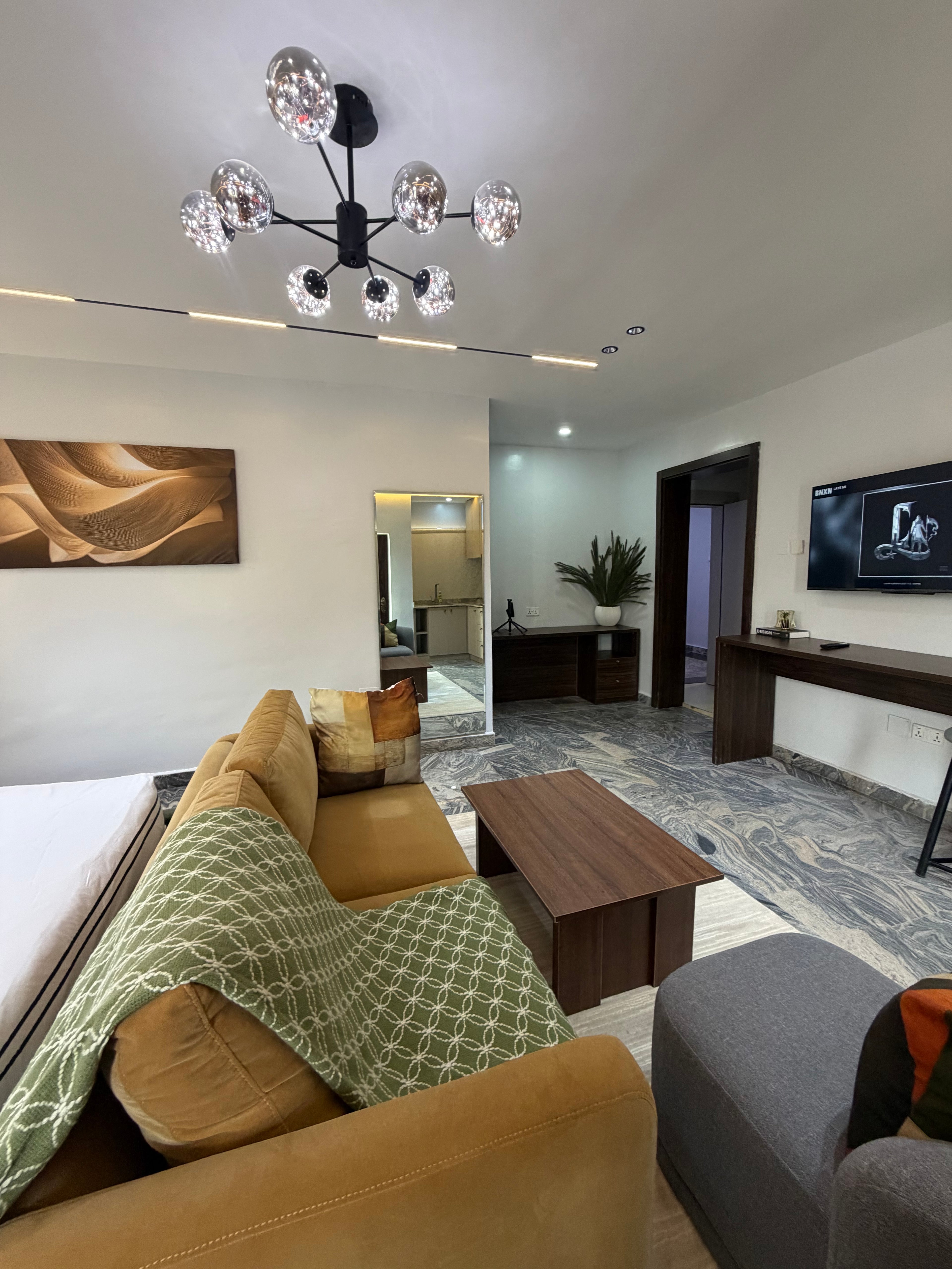 Luxury Studio Apartment – Wuse, Abuja
₦120,000 per night
