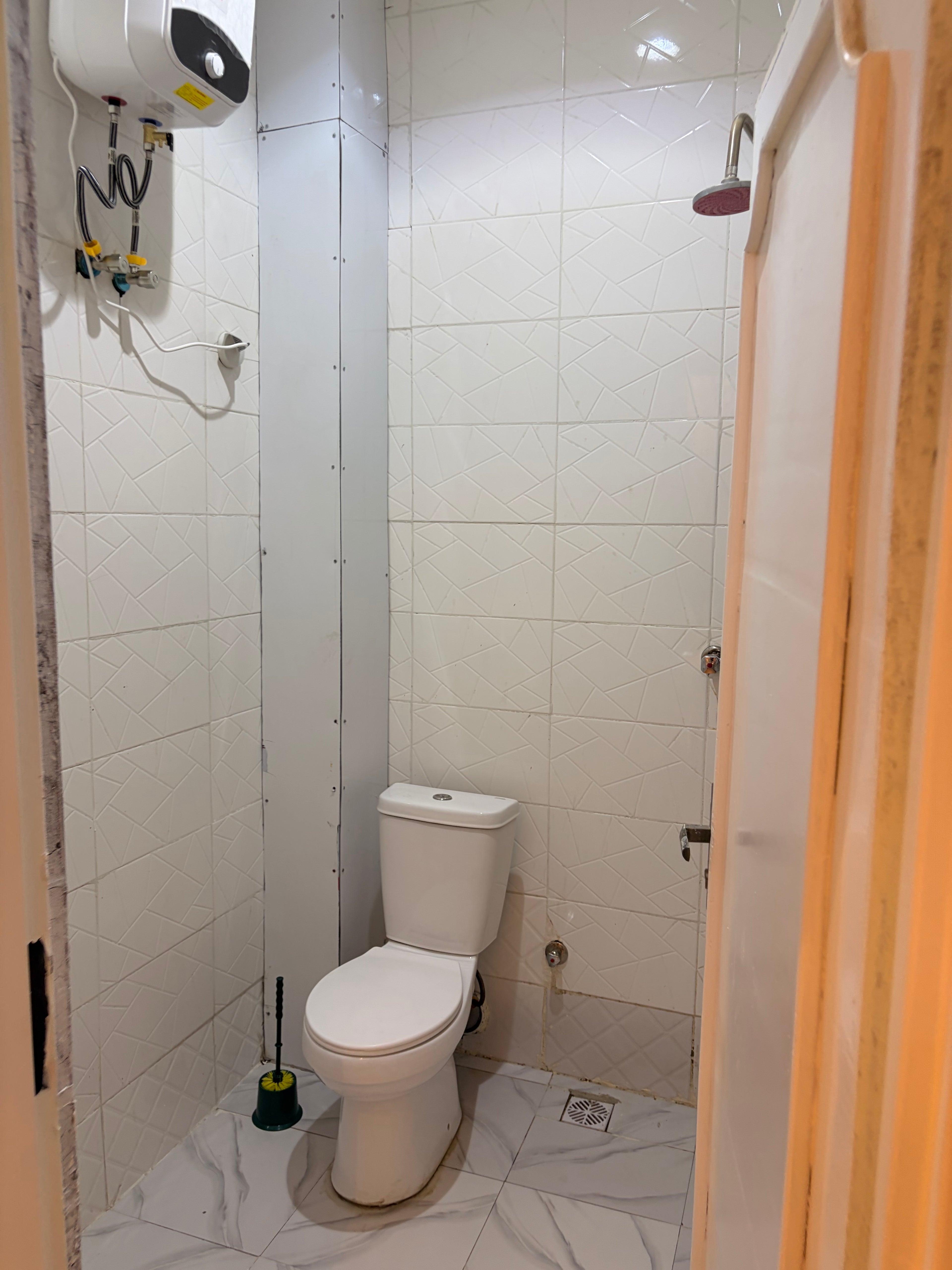 Luxury studio apartment utako
