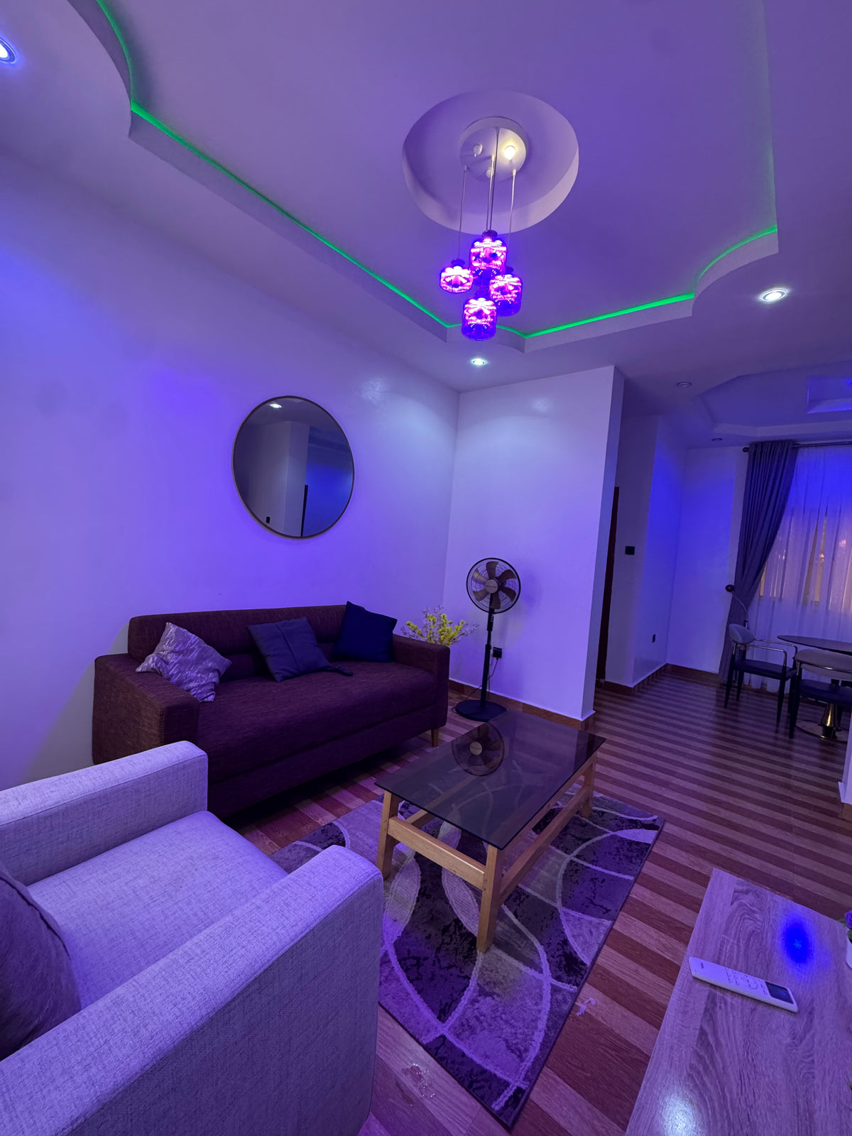 Luxury 1-Bedroom Apartment – Flat 2, Jahi (By Gilmore), Abuja

₦1,350,000 per month