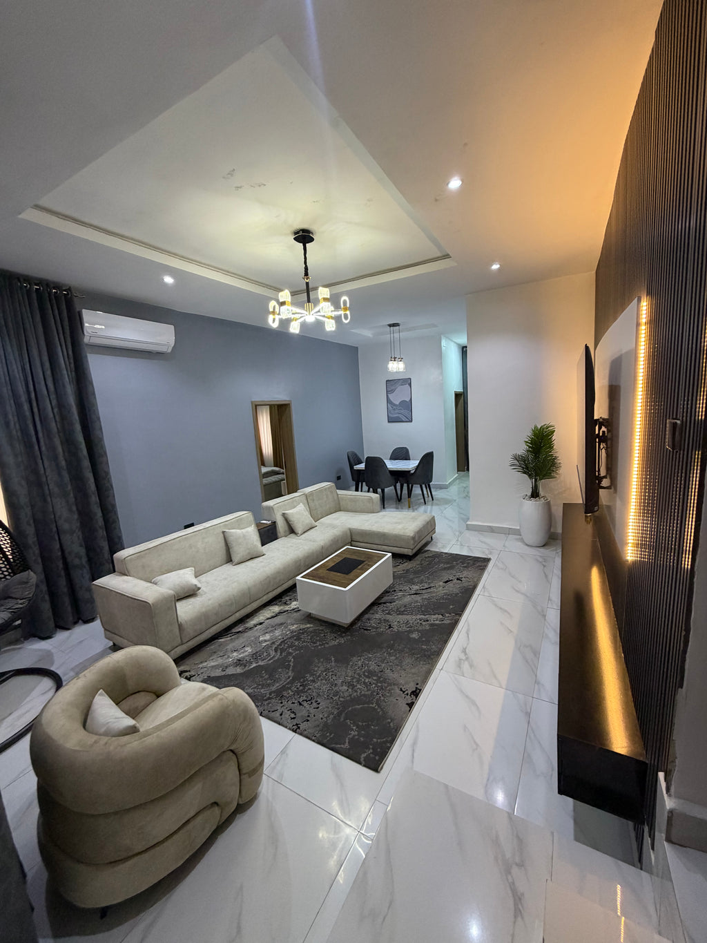 Luxury 2-Bedroom Apartment – Guzape, Abuja