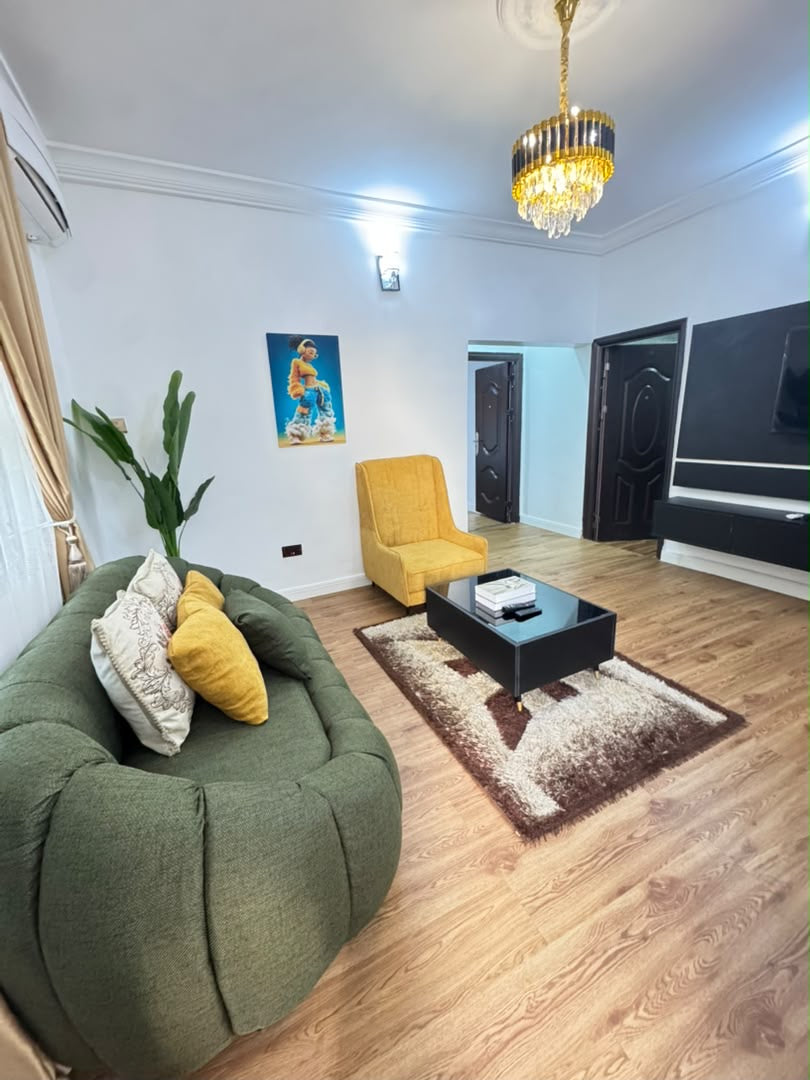 Luxury 1-Bedroom Apartment – Wuse 2, Abuja

₦1,950,000 per month