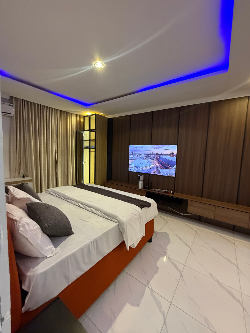 Big Studio Apartment with PS5 – Jahi, Abuja