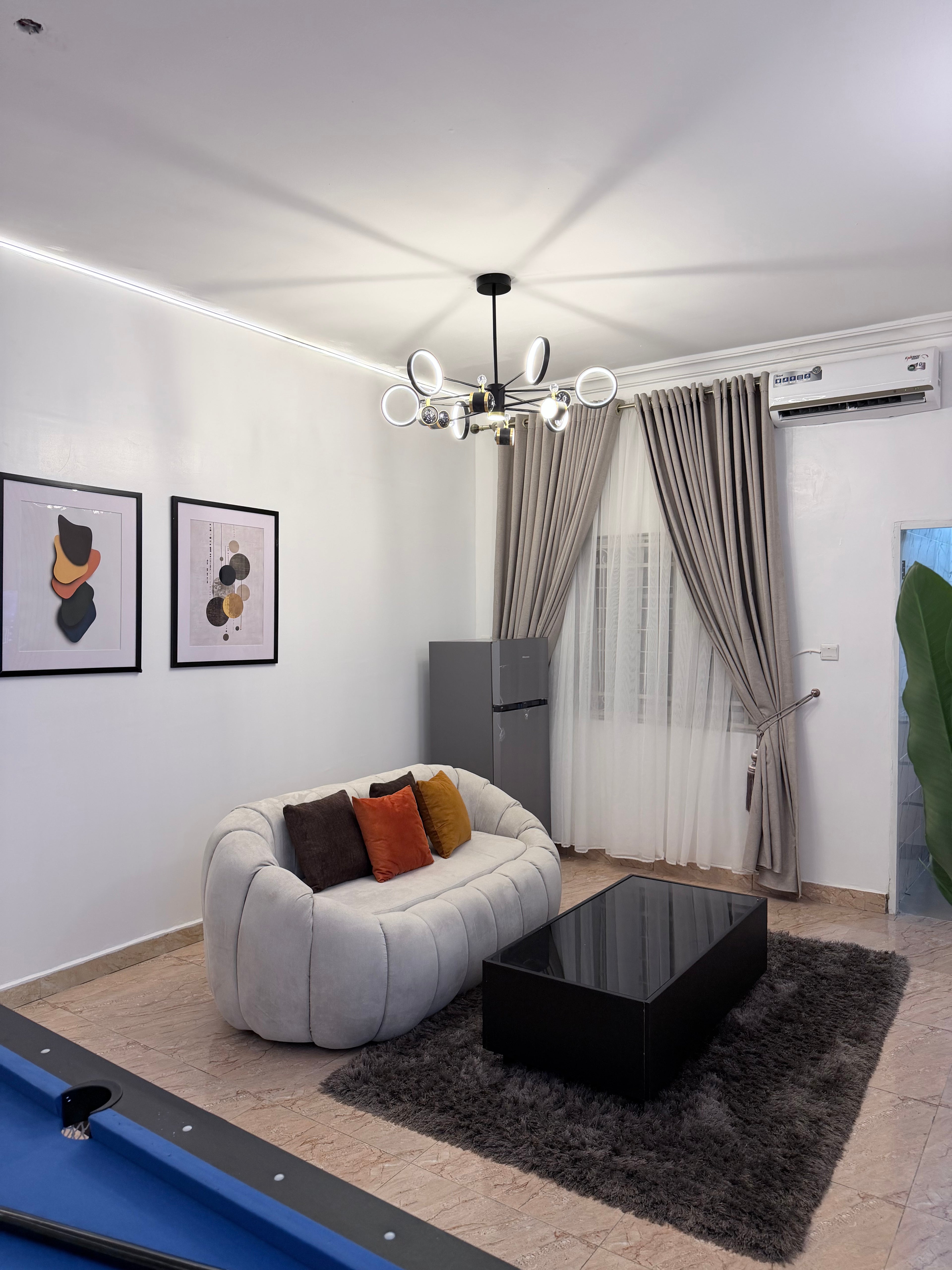 1-Bedroom Apartment with Snooker Table – Wuye