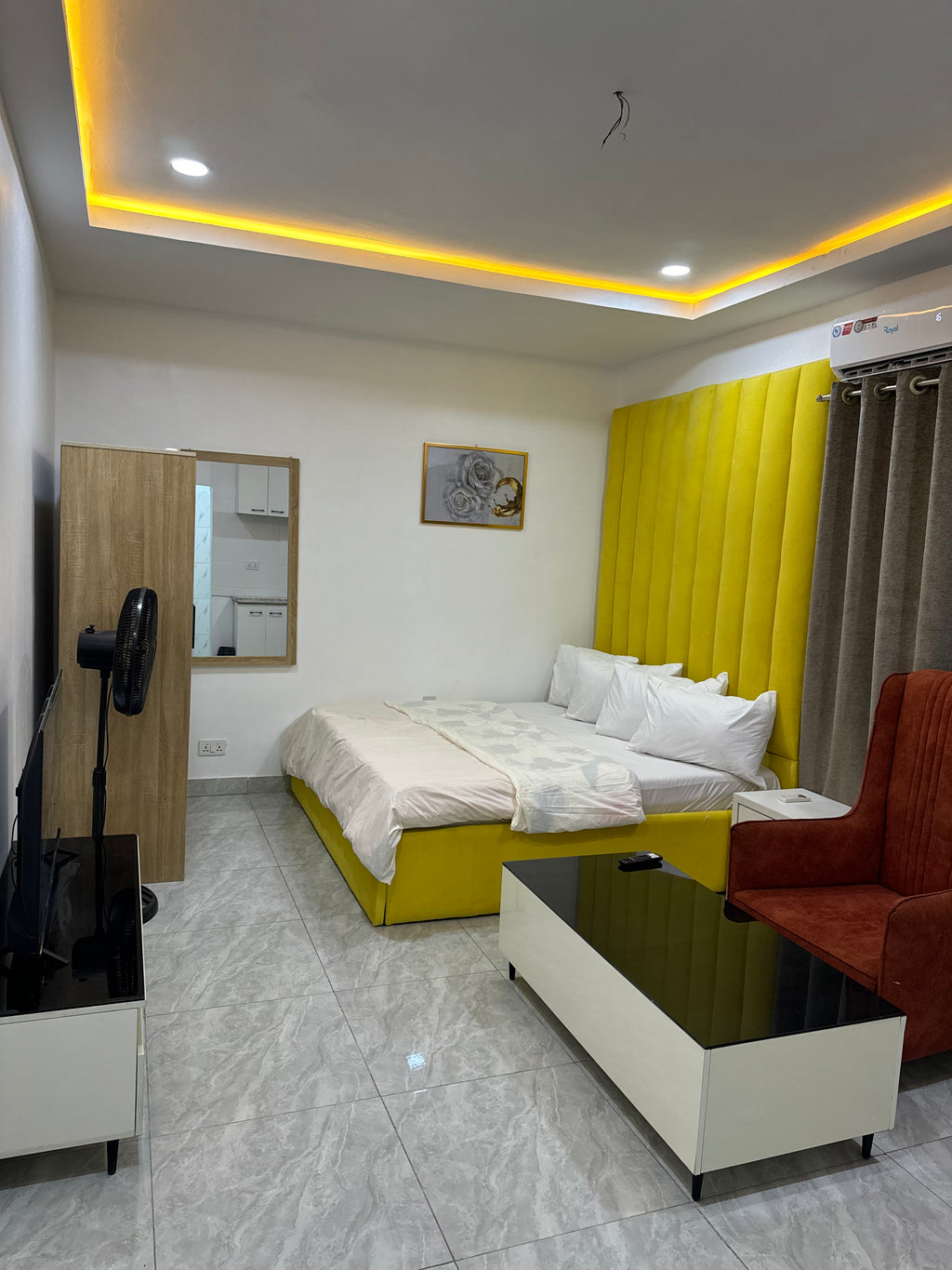 Studio Apartment – 4th Floor, Utako