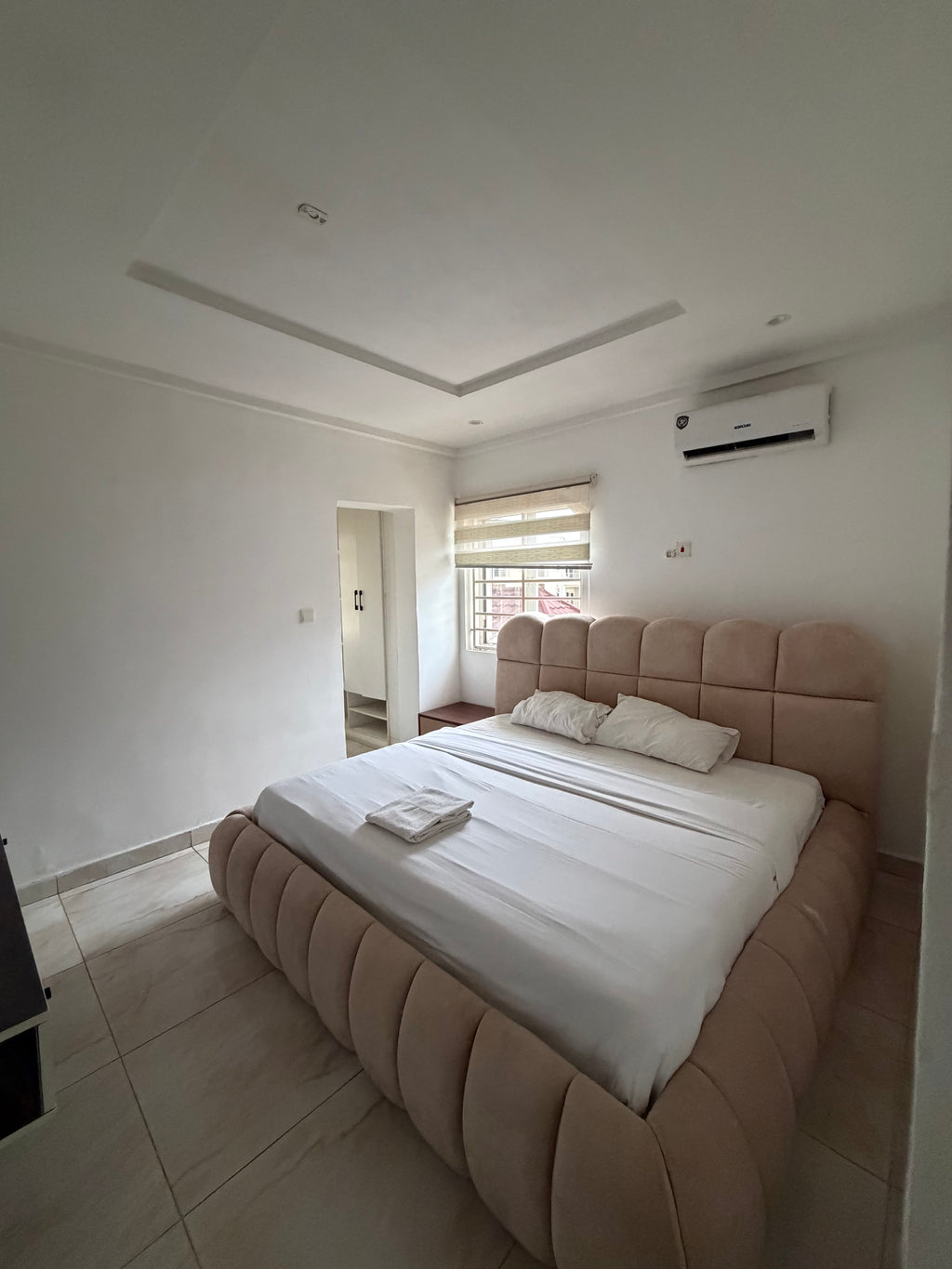 Modern 2-Bedroom Apartment – Wuye, Abuja