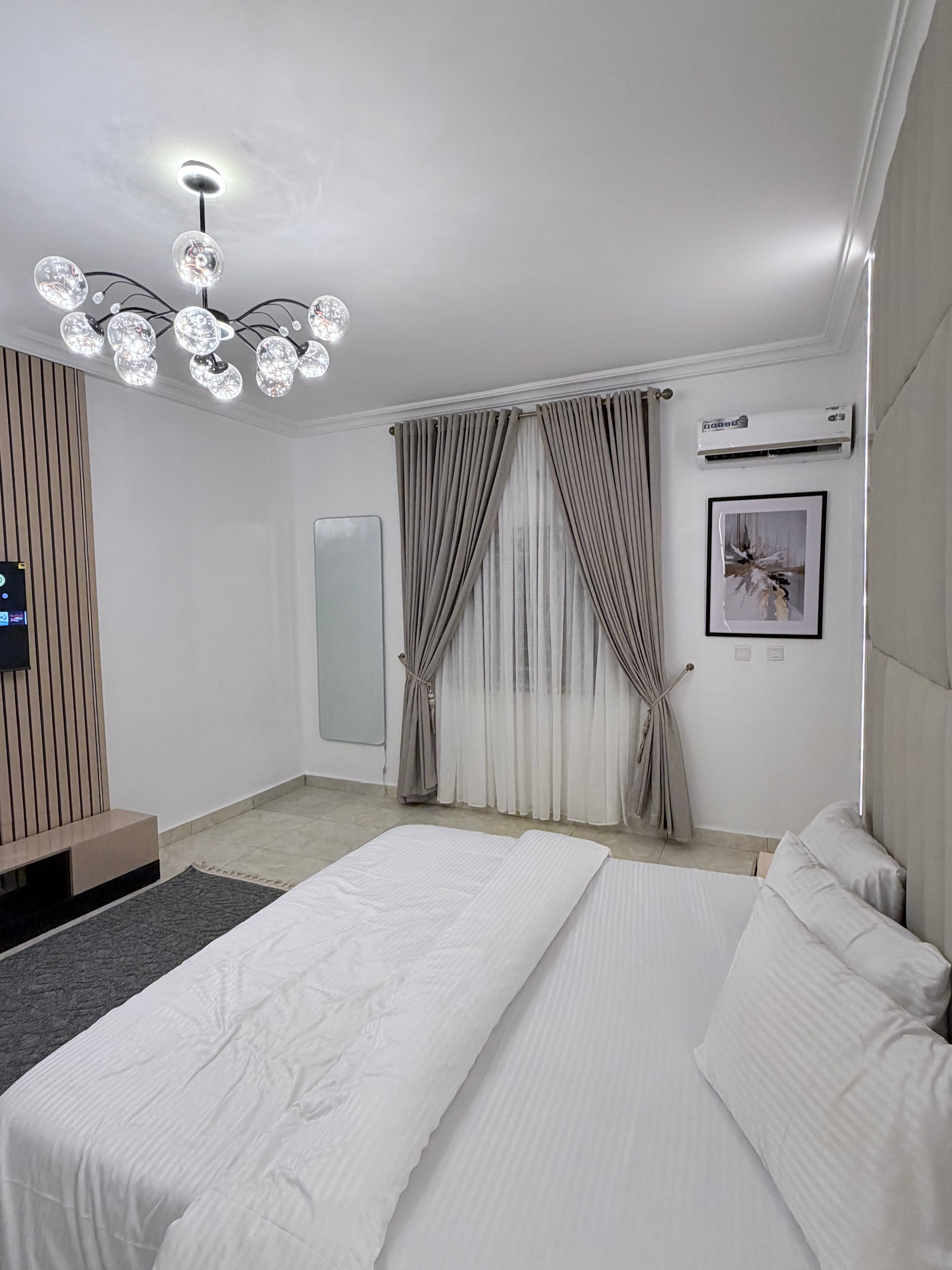 1-Bedroom Apartment with Snooker Table – Wuye