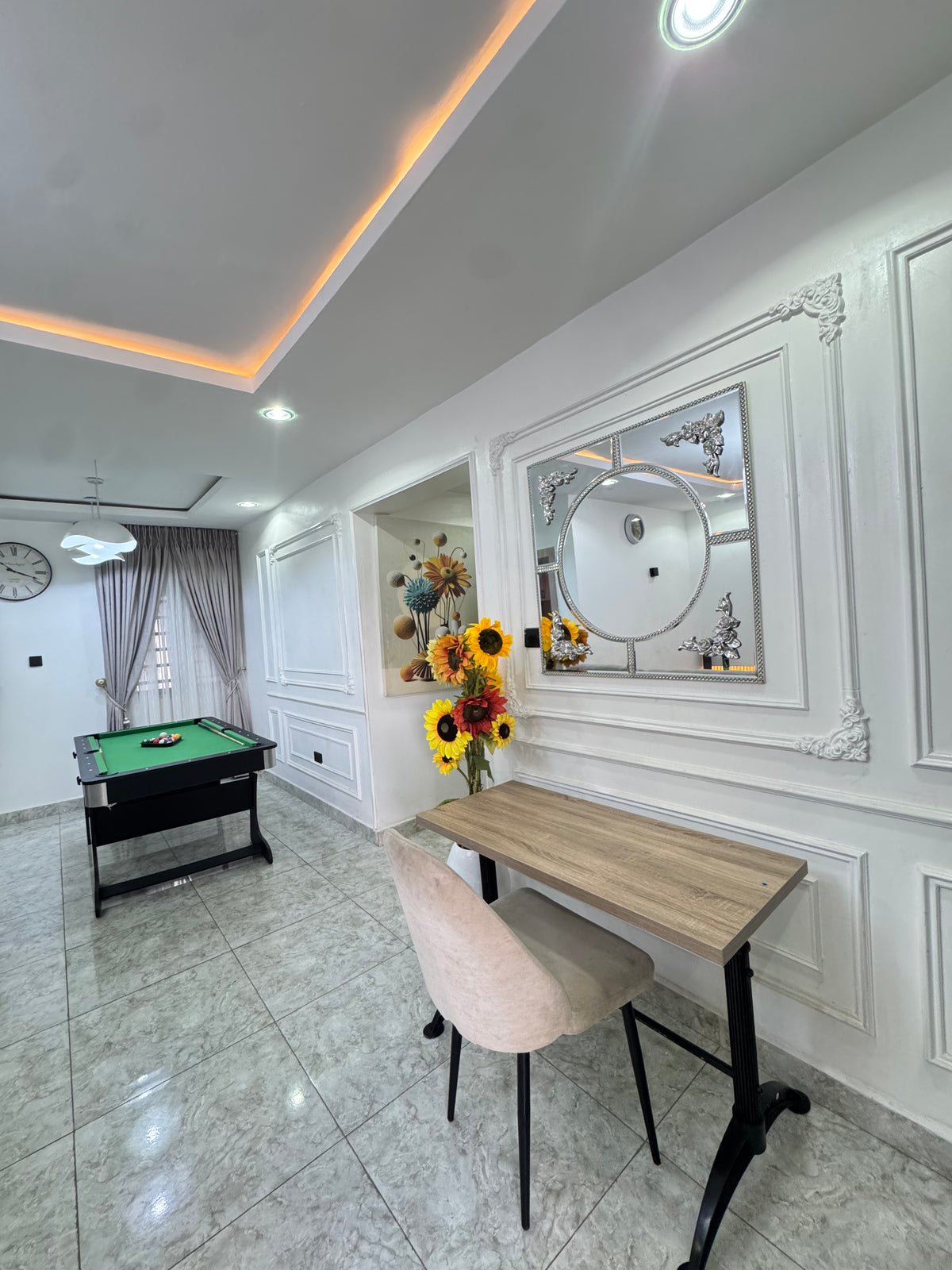 Luxury 2_bedroom Apartment Jahi