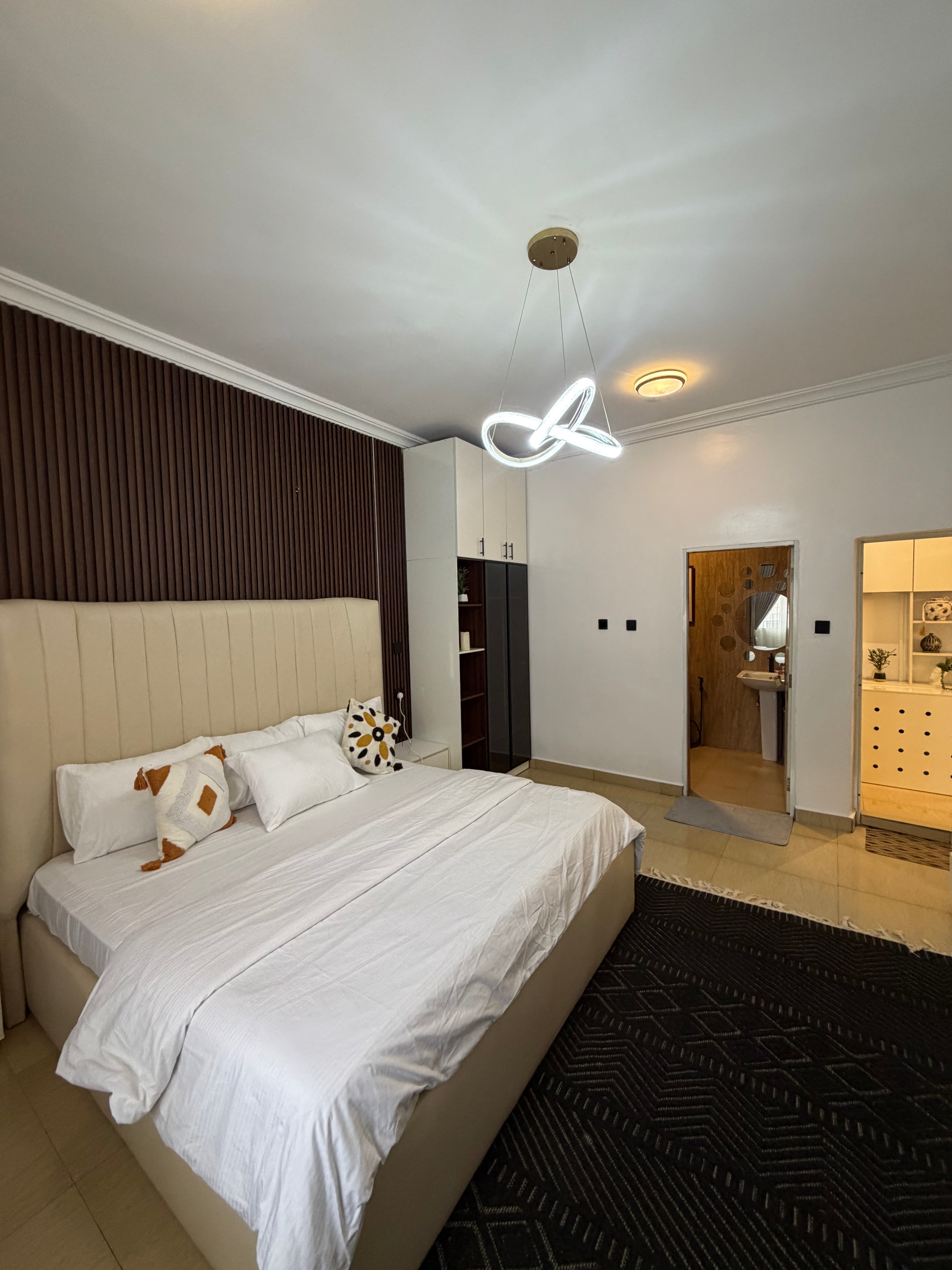 Luxury 1 bedroom Wuye