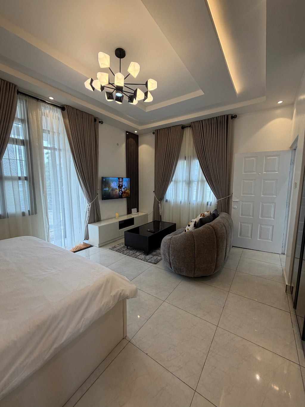 Luxury Studio Apartment – Asokoro, Abuja