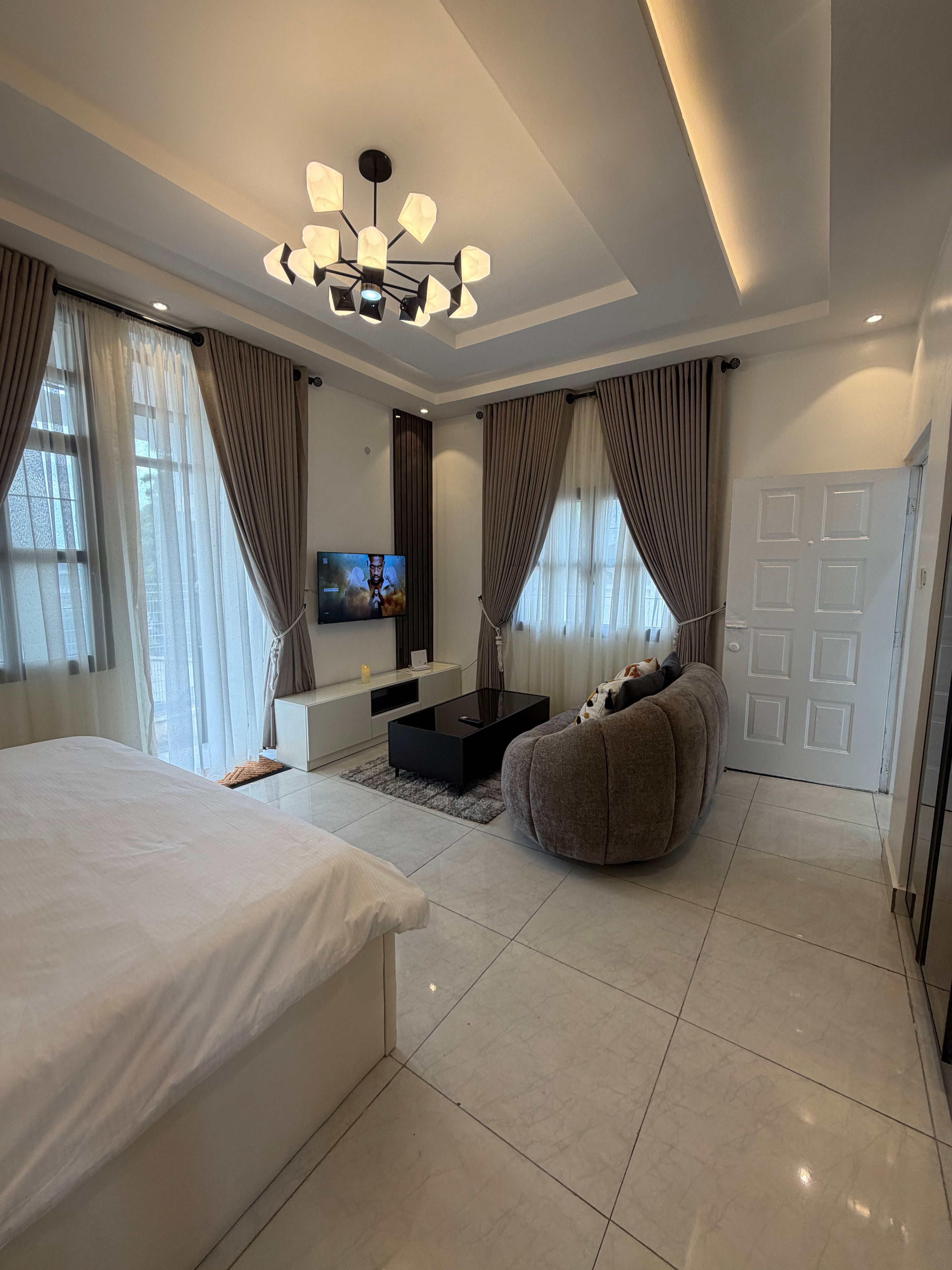 Luxury Studio Apartment – Asokoro, Abuja