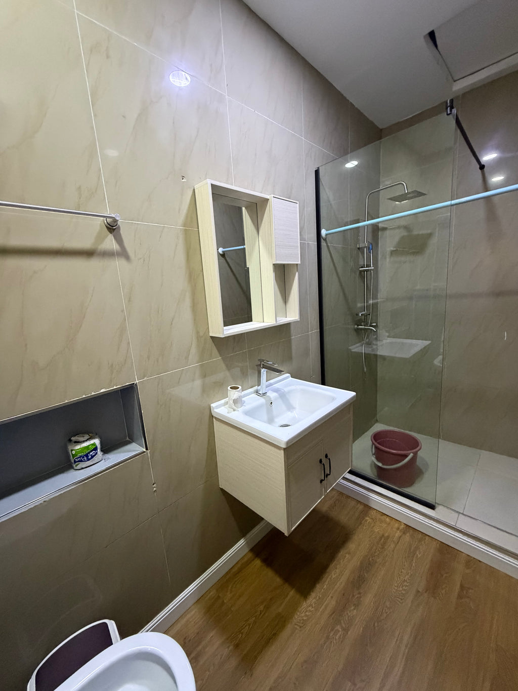 Luxury 1-Bedroom Apartment – Utako, Abuja