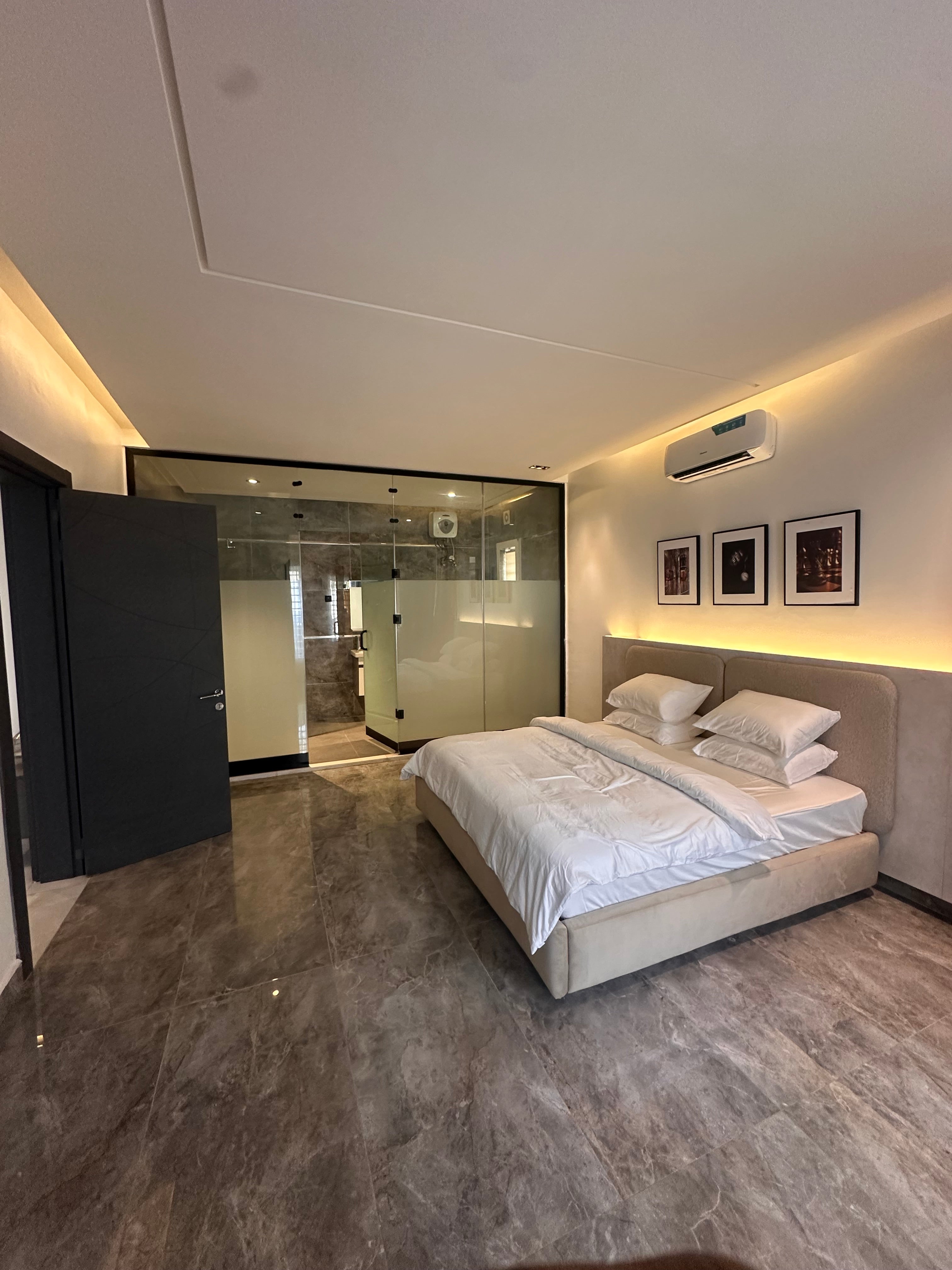 Luxury 3 bedroom Jahi by Gilmore