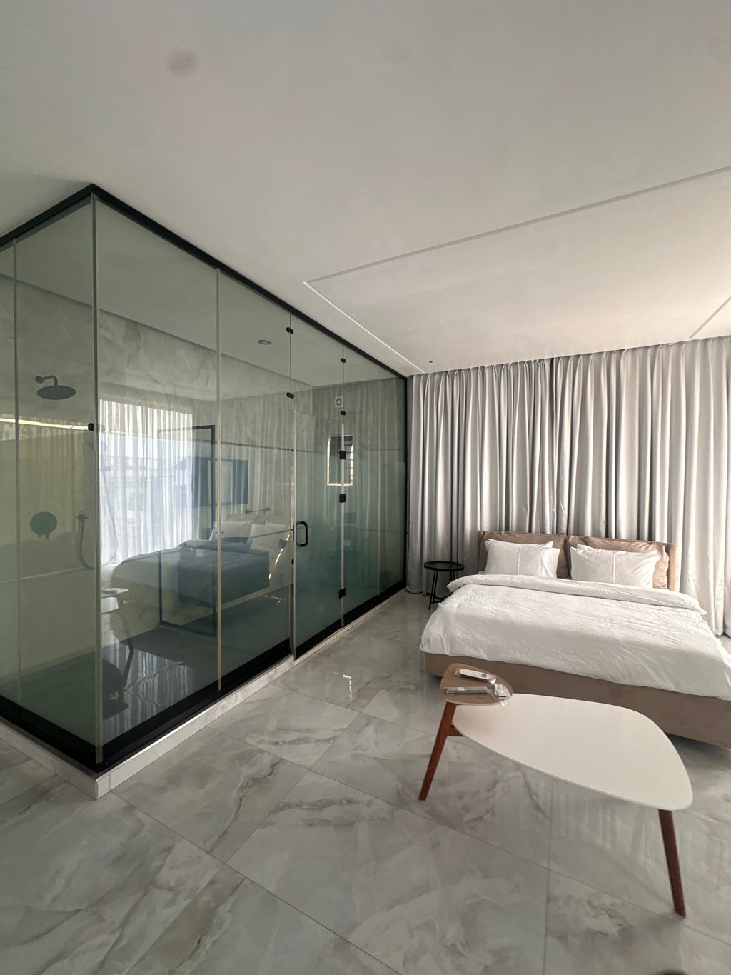 Luxury 2-Bedroom Penthouse with Private Hot Jacuzzi – Jahi, Abuja