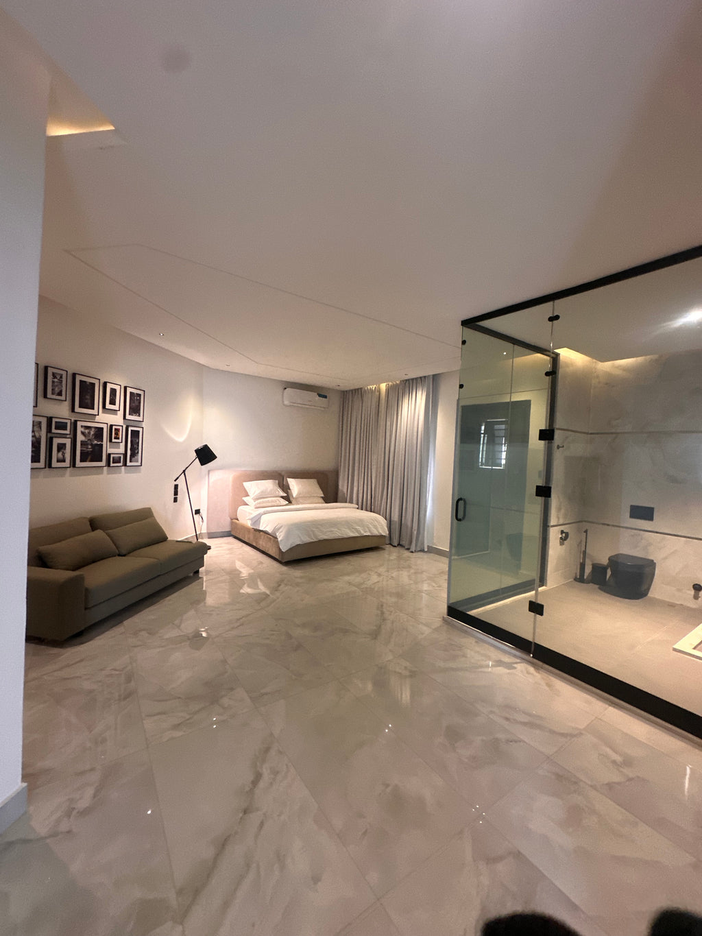 Luxury 2-Bedroom Penthouse with Private Hot Jacuzzi – Jahi, Abuja