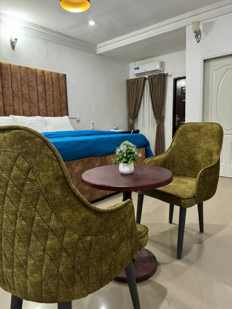 Studio apartment in Wuye 24h light WiFi washing machine