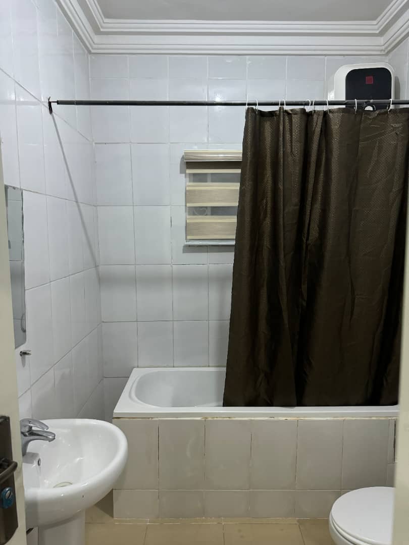 Studio apartment in Wuye 24h light WiFi washing machine