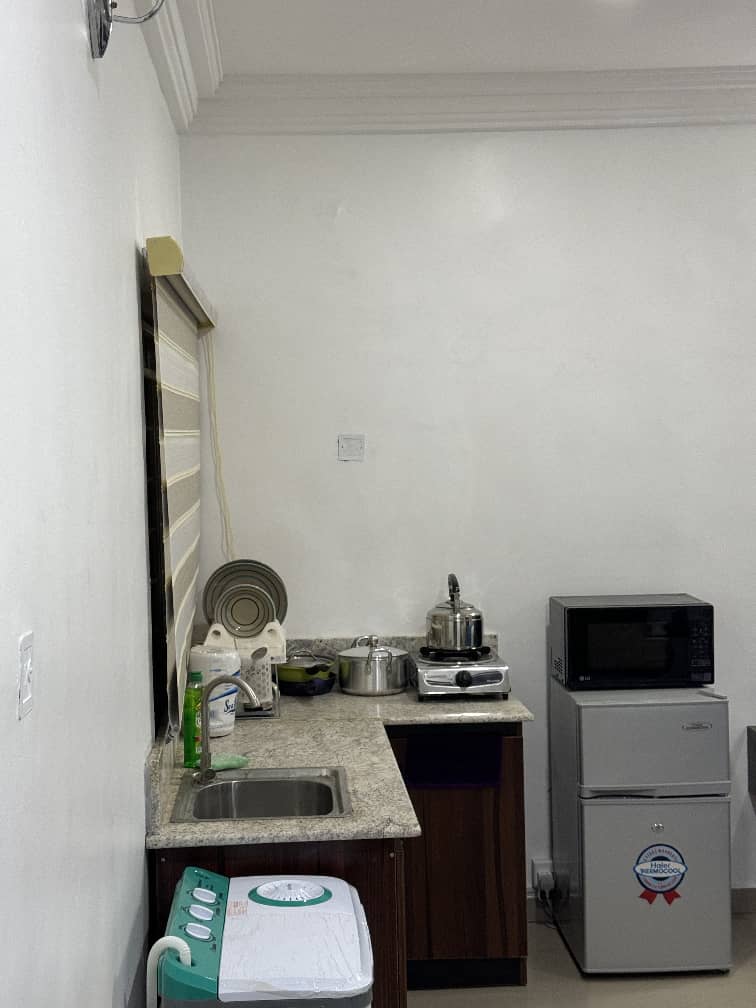 Studio apartment in Wuye 24h light WiFi washing machine