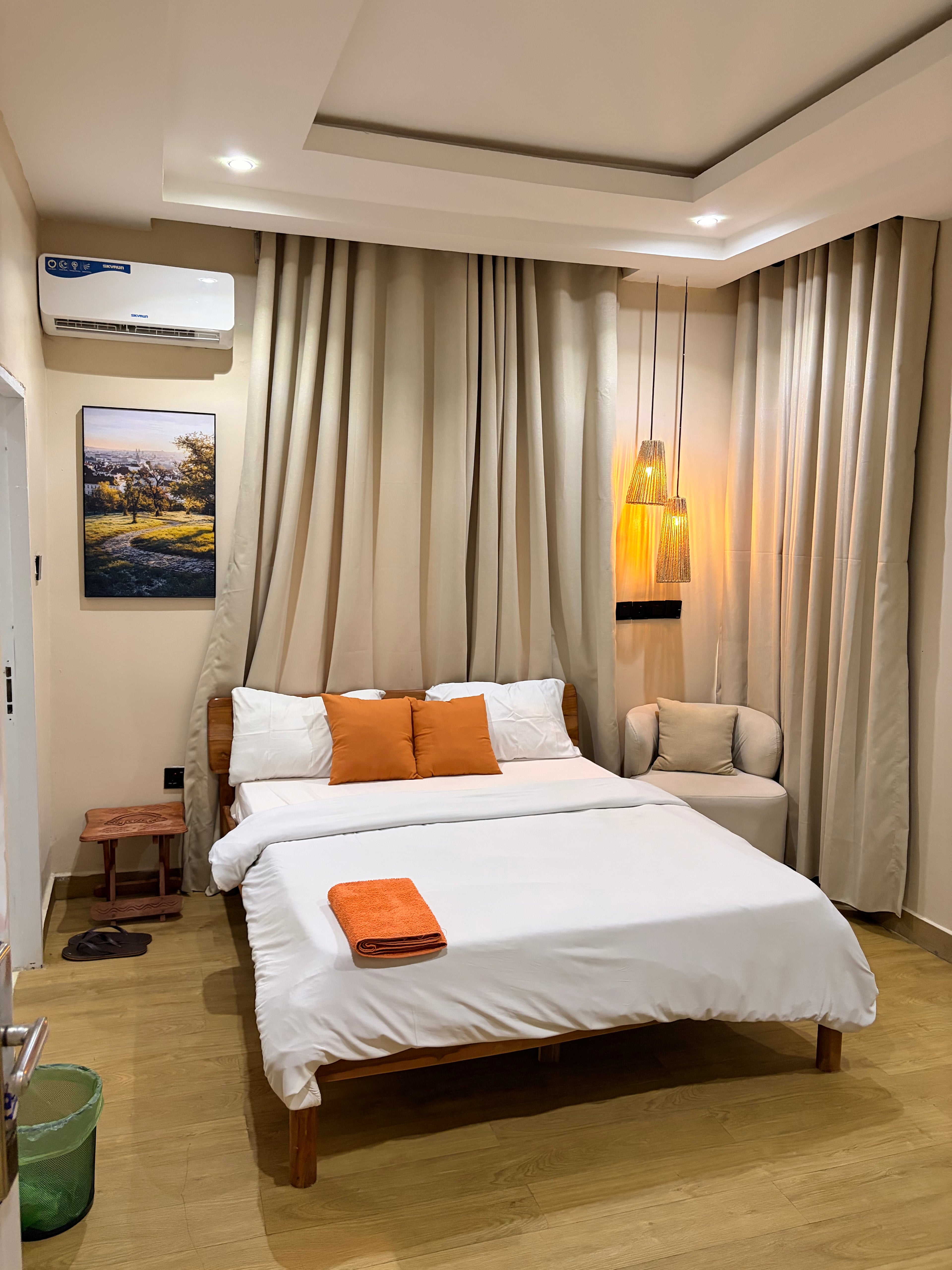 Lux Single room in katampe