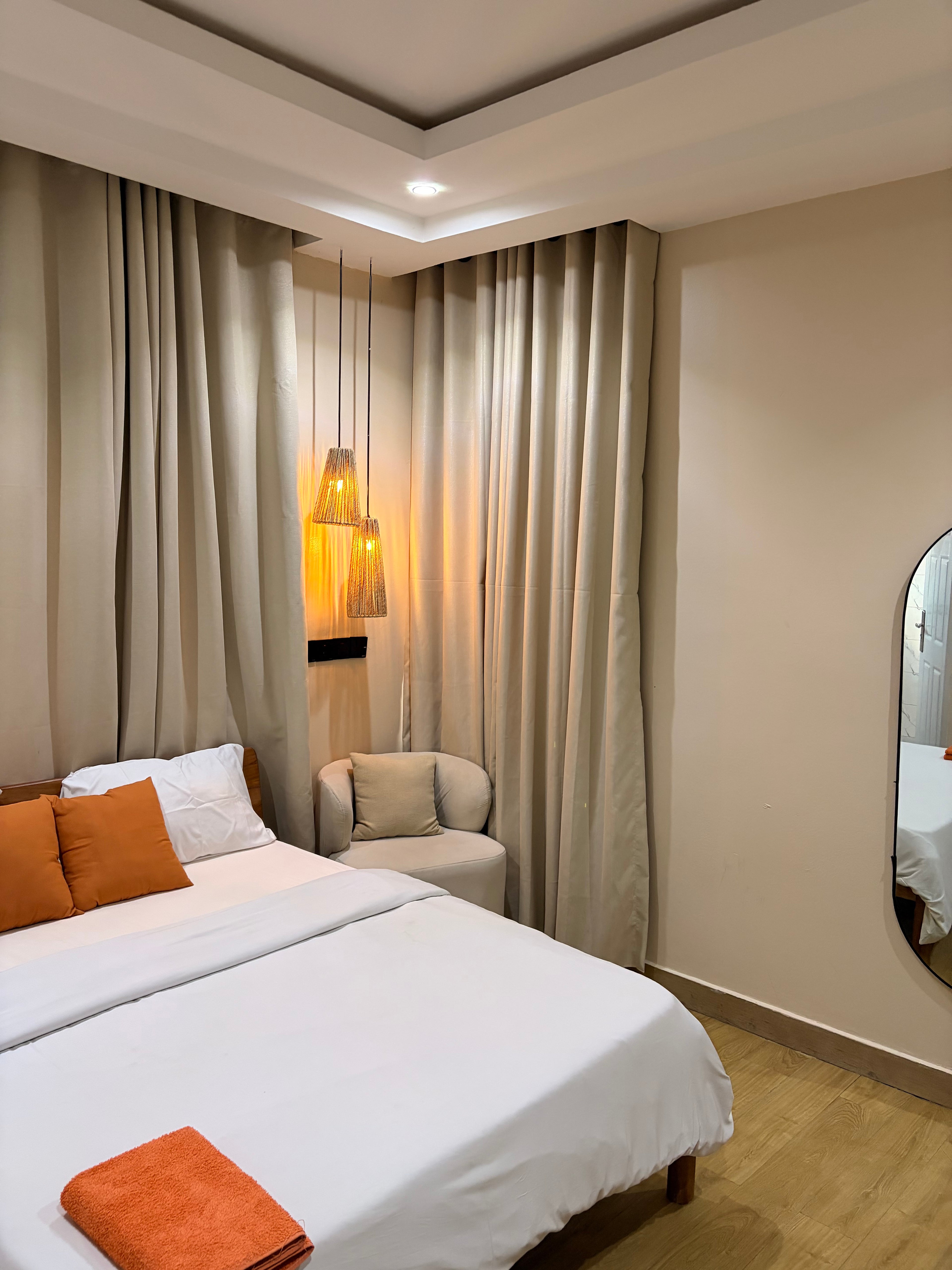 Lux Single room in katampe