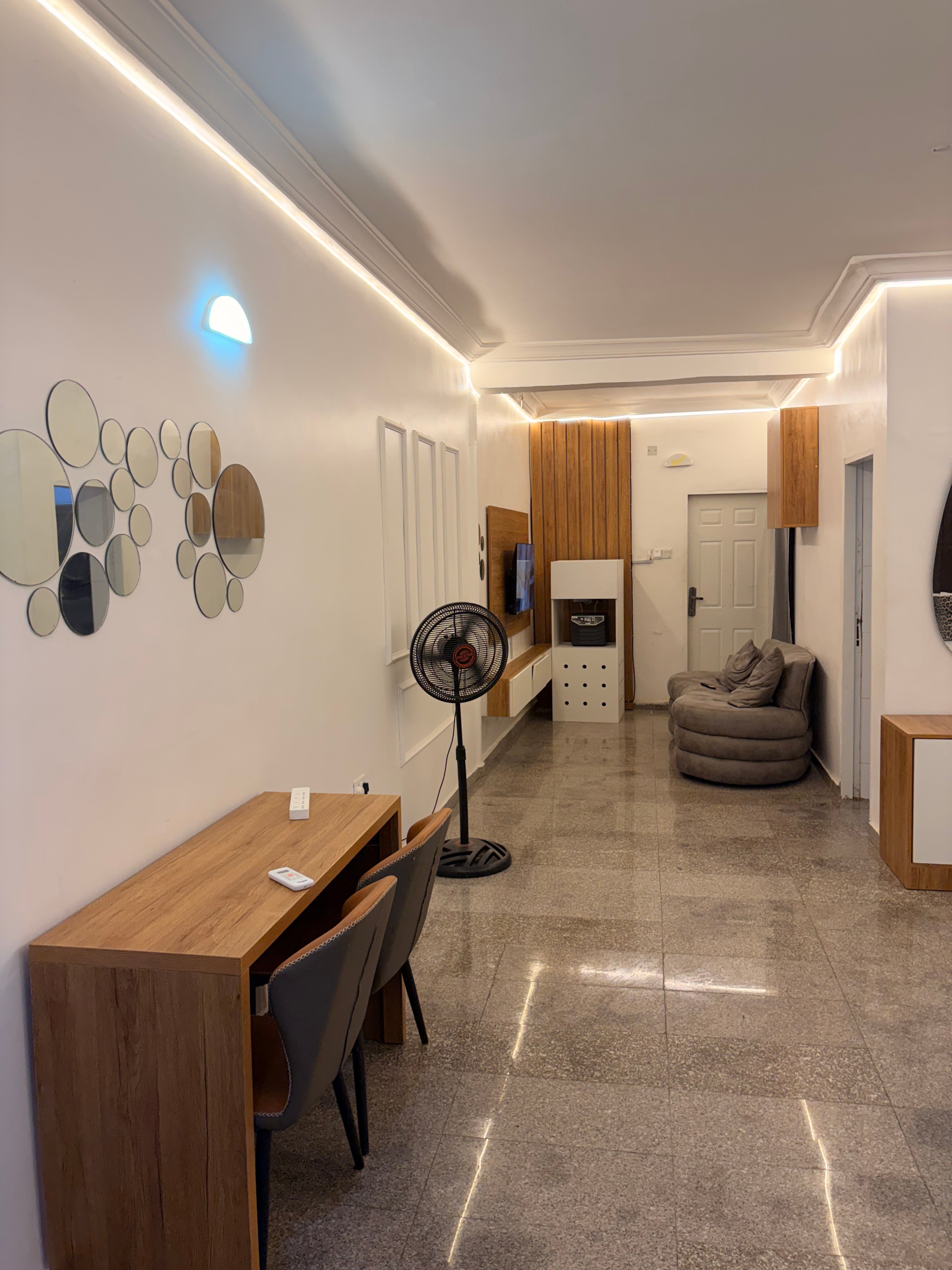 Big studio apartment in Wuye