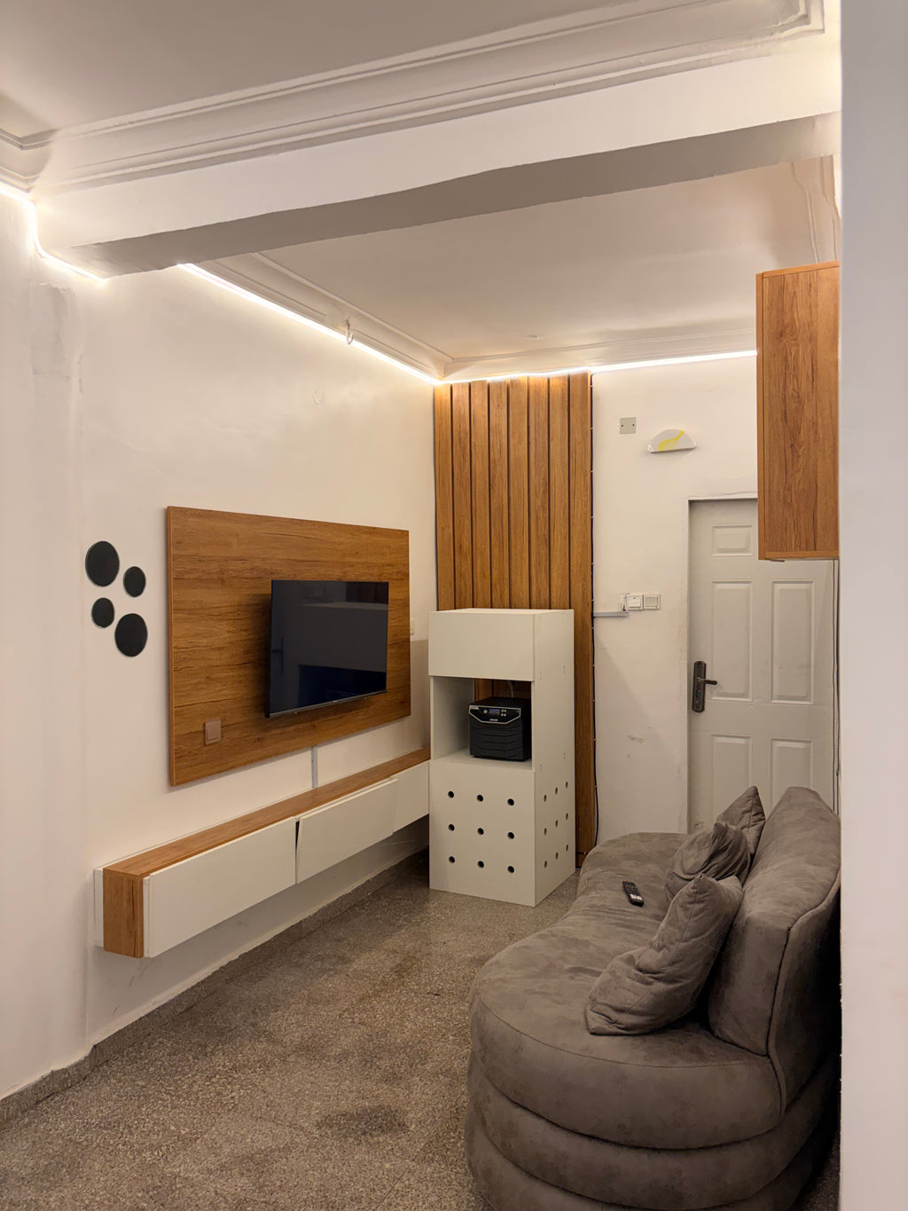 Big studio apartment in Wuye