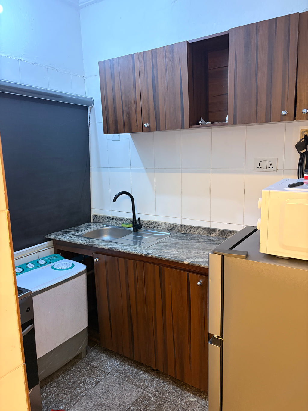 Big studio apartment in Wuye