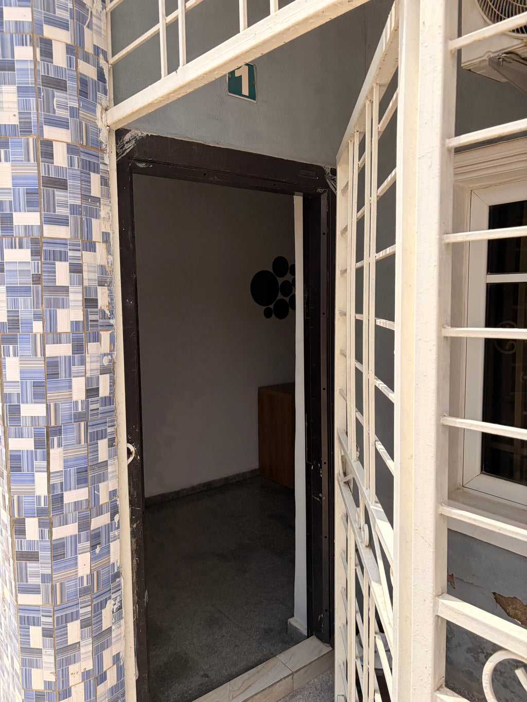 Big studio apartment in Wuye