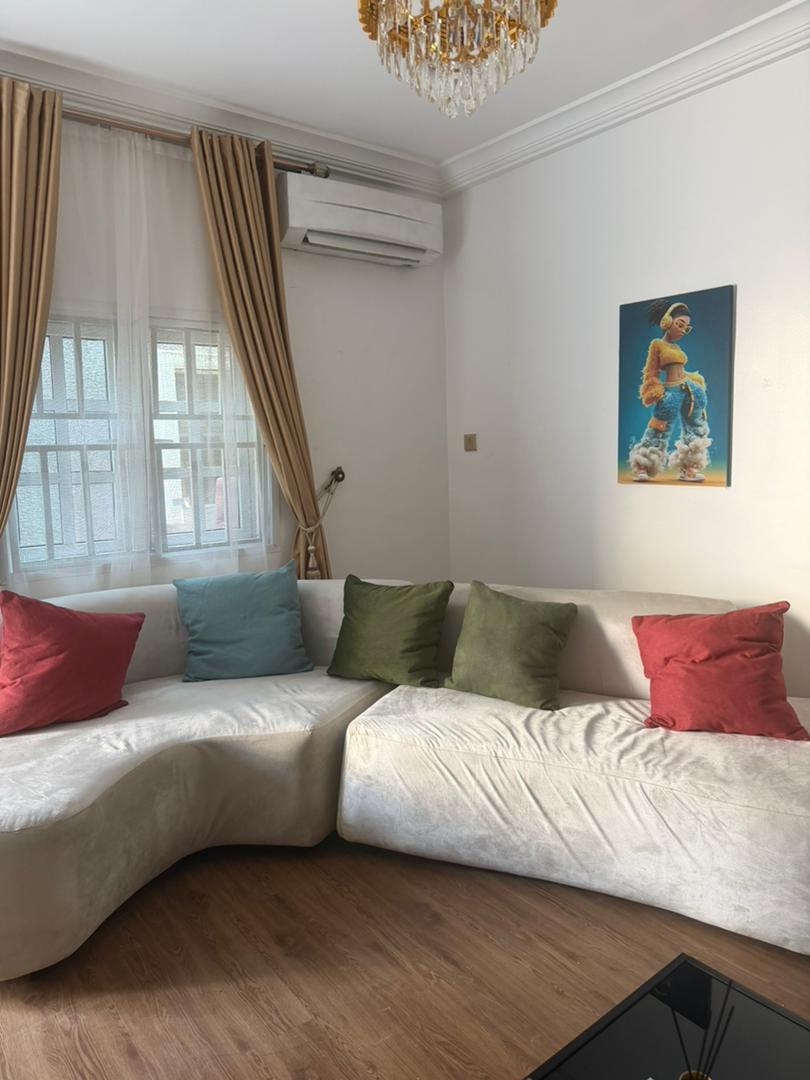 Luxury 1-Bedroom Apartment – Wuse 2, Abuja

₦2,100,000 per month