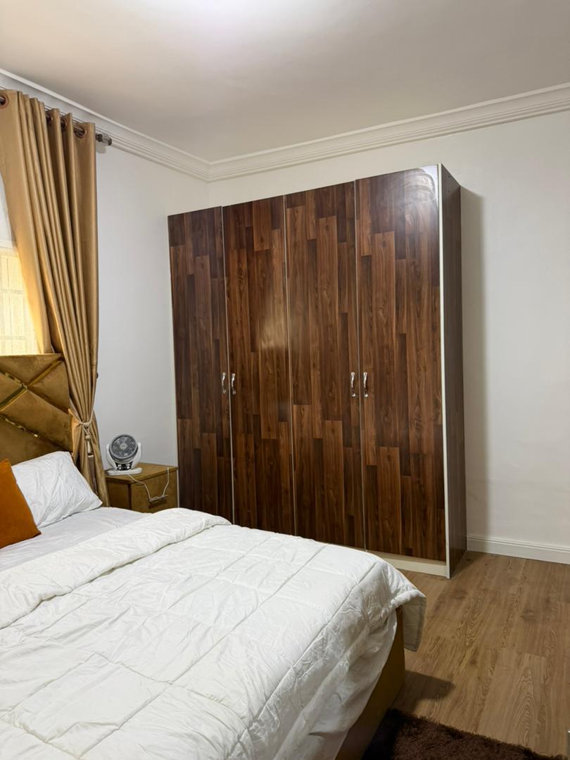 Luxury 1-Bedroom Apartment – Wuse 2, Abuja

₦2,100,000 per month
