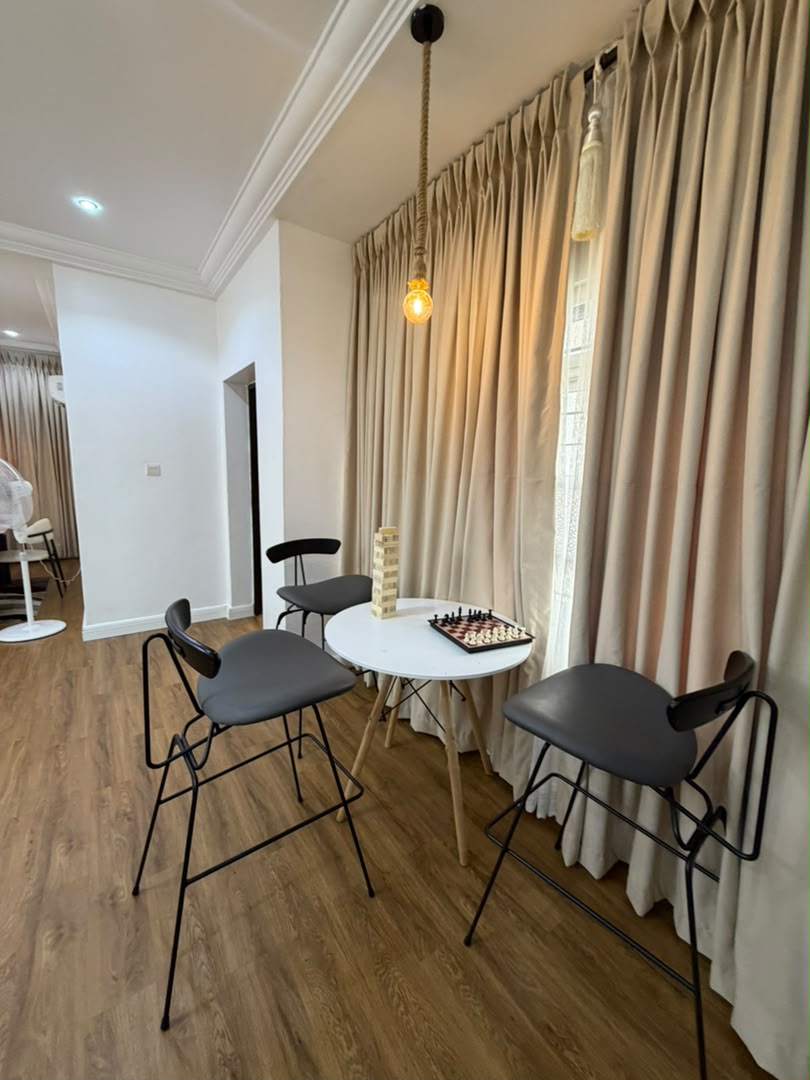 Luxury 1-Bedroom Apartment – Utako, Abuja