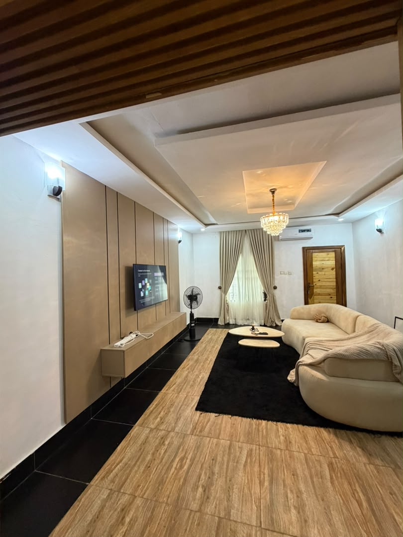 Luxury 3-Bedroom Apartment – Utako, Abuja  ₦3,000,000 per month