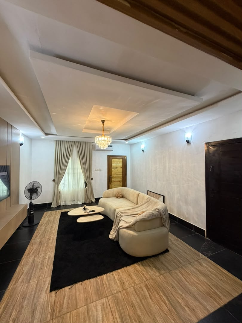 Luxury 3-Bedroom Apartment – Utako, Abuja  ₦3,000,000 per month