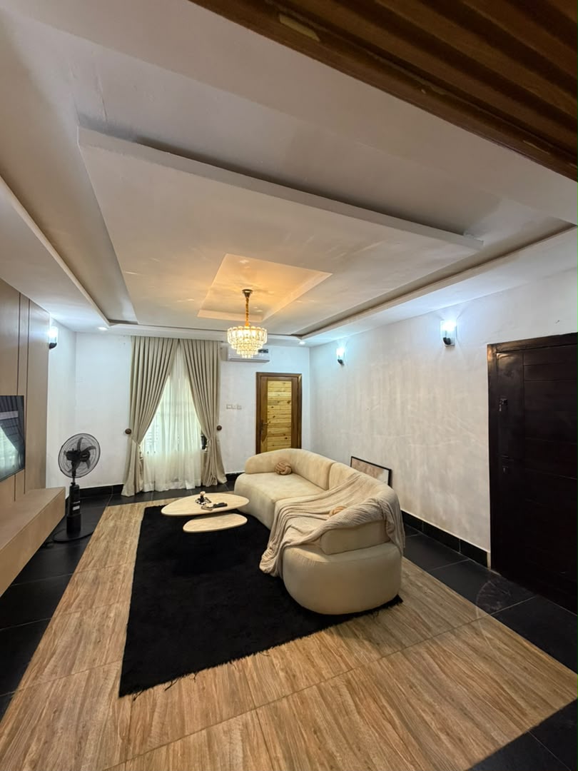 Luxury 3-Bedroom Apartment – Utako, Abuja  ₦3,000,000 per month