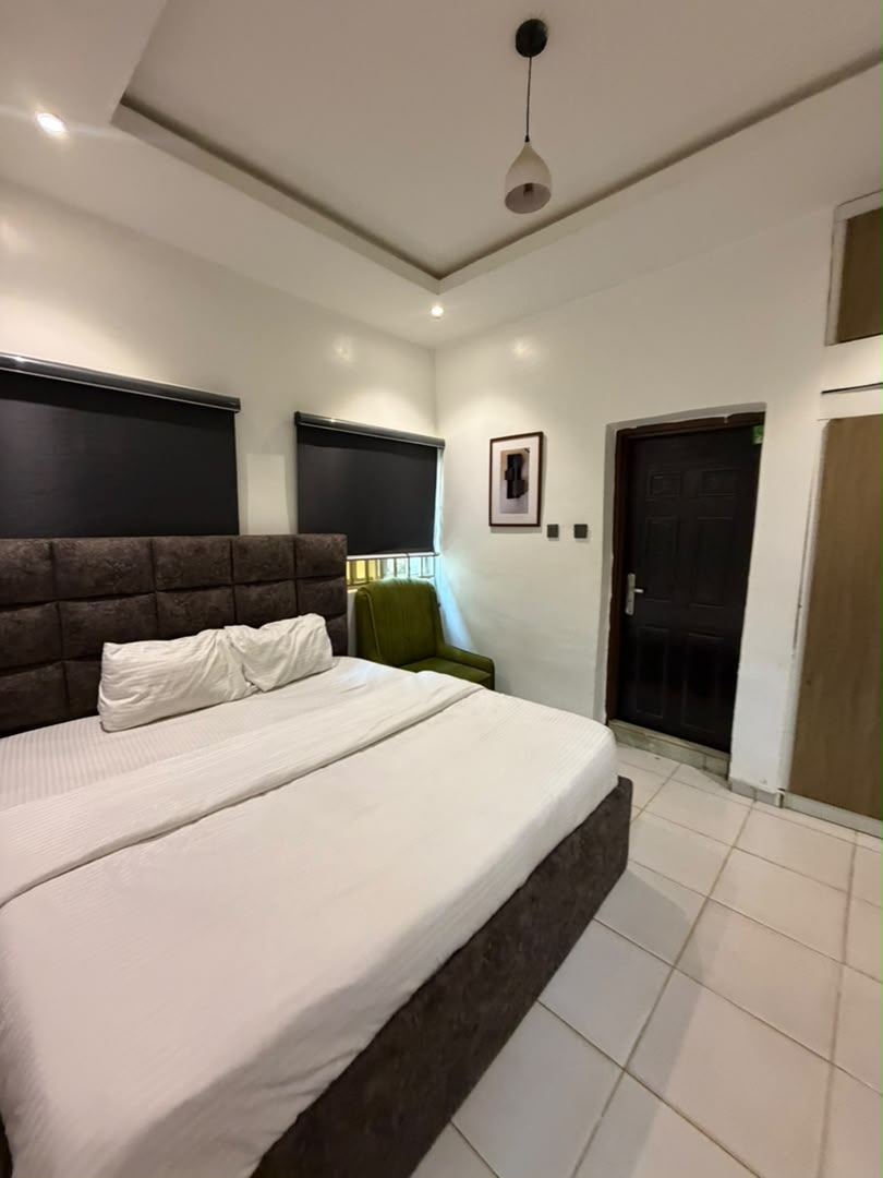 1-Bedroom Apartment – Mabushi, Abuja

₦1,200,000 per month