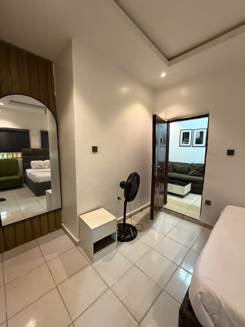 1-Bedroom Apartment – Mabushi, Abuja

₦1,200,000 per month