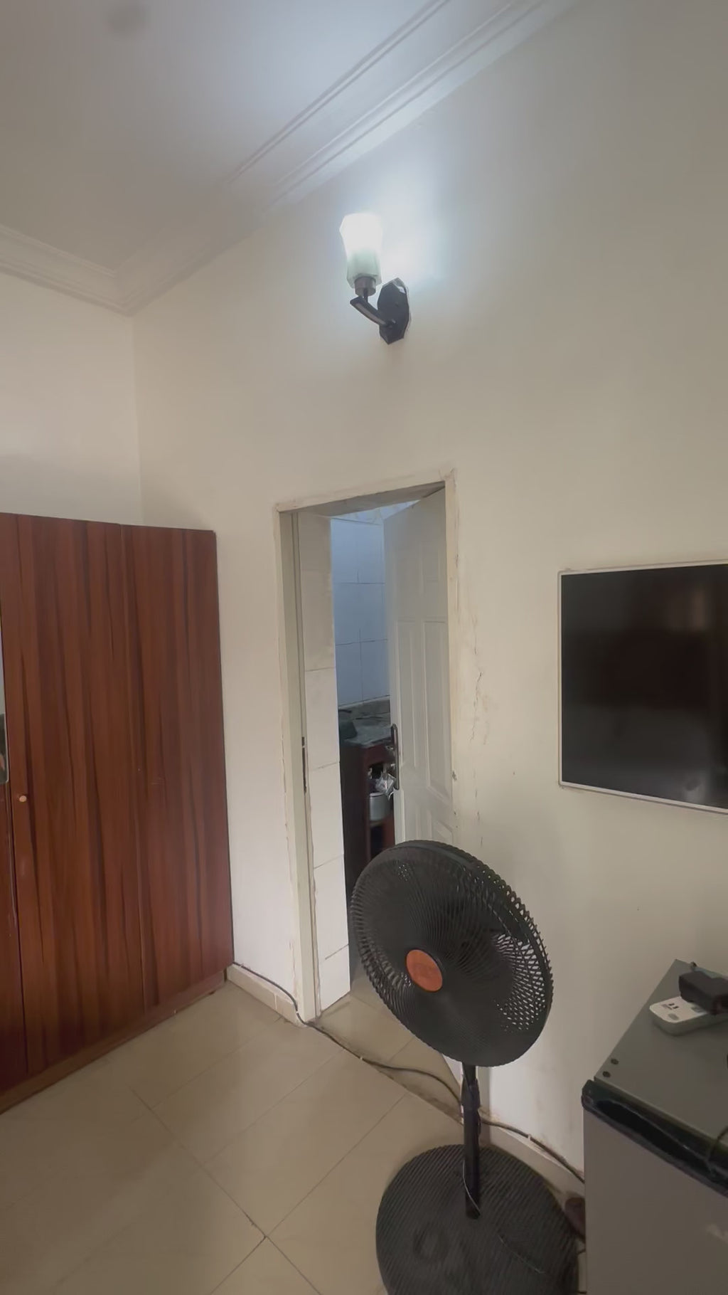 Comfortable studio apartment in Wuye 24 hours electricity WiFi security